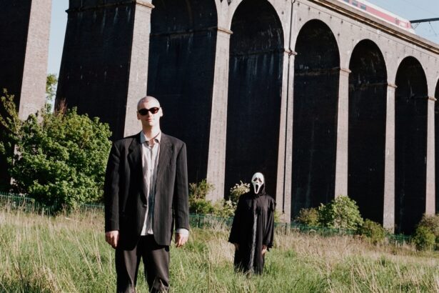 VEGAS WATER TAXI ANNOUNCE NEW EP LONG TIME CALLER OUT OCTOBER 3RD